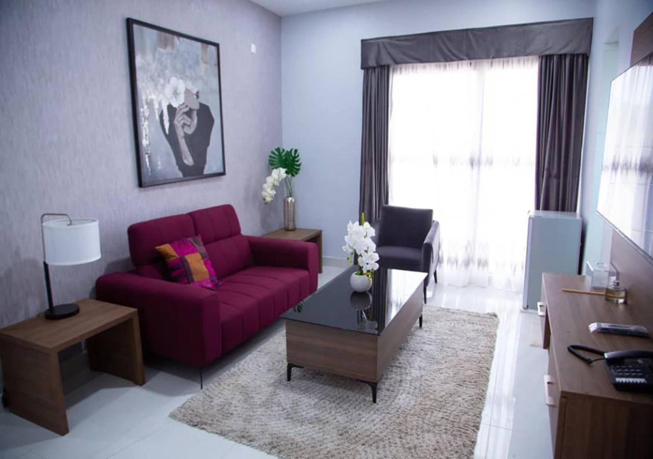 Onyx Hotel Yamoussoukro Exterior foto